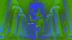 Anubis sostiene las balanzas en el Salón de las Dos Verdades mientras un alma espera su juicio junto a la pluma de Ma’at.