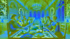 Amigos cenando y celebrando en la villa.