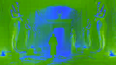 Akhen se arrodilla ante los dioses mientras Anubis presenta su corazón para el Pesaje del Corazón en la Sala de las Dos Verdades.