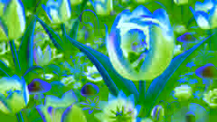 Pulgarcita asoma desde una flor de tulipán, rodeada de vibrantes flores de jardín.