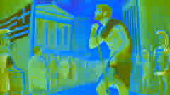 Pheidippides llega a las puertas de Atenas, exhausto pero victorioso, con la Acrópolis de fondo.