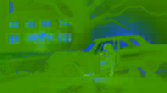 El coche chocado de Eleanor reposa junto a un gran árbol fuera de Hill House, de noche, con su cuerpo sin vida detrás del volante.