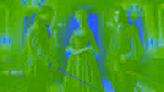 D'Artagnan y Athos se enfrentan a Milady de Winter en una habitación tenuemente iluminada, con las espadas desenvainadas.