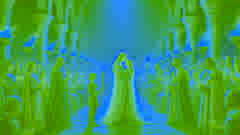Rhiannon, Pwyll y el joven Pryderi se reunieron en el salón iluminado por antorchas de Dyfed.