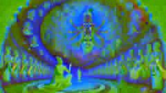 Krishna revela su forma universal a Arjuna, mostrando el cosmos y seres divinos que irradian poder y luz.