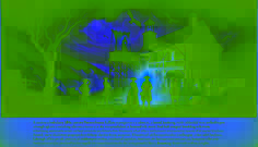 Tres figuras de pie en un teatro semicostruido iluminado por la luz de la luna, frente a una aparición femenina que se desvanece y sostiene una herradura luminosa.