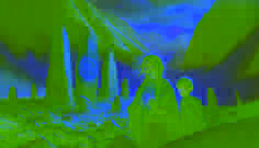Rosa y Mateo se encuentran ante las resplandecientes ruinas de piedra, resolviendo acertijos bajo la luz dorada de un atardecer andino.