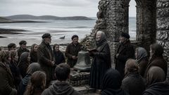 À la lumière du jour, l’île offrait à la cloche non la peur, mais le témoignage.